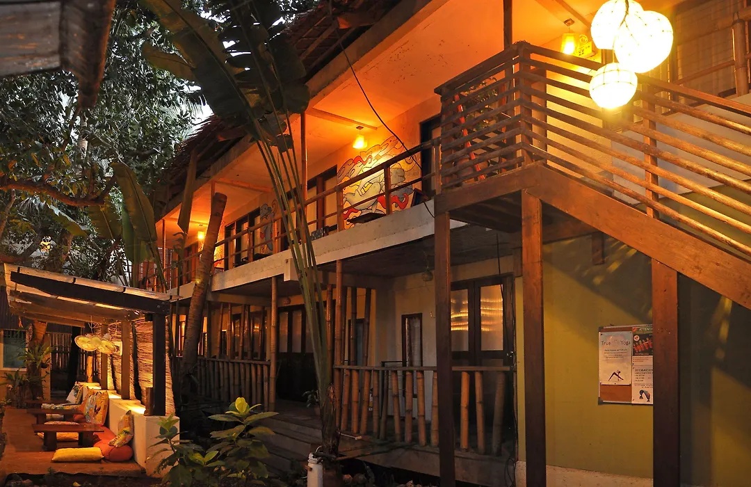 Lazy Dog Bed & Breakfast-1